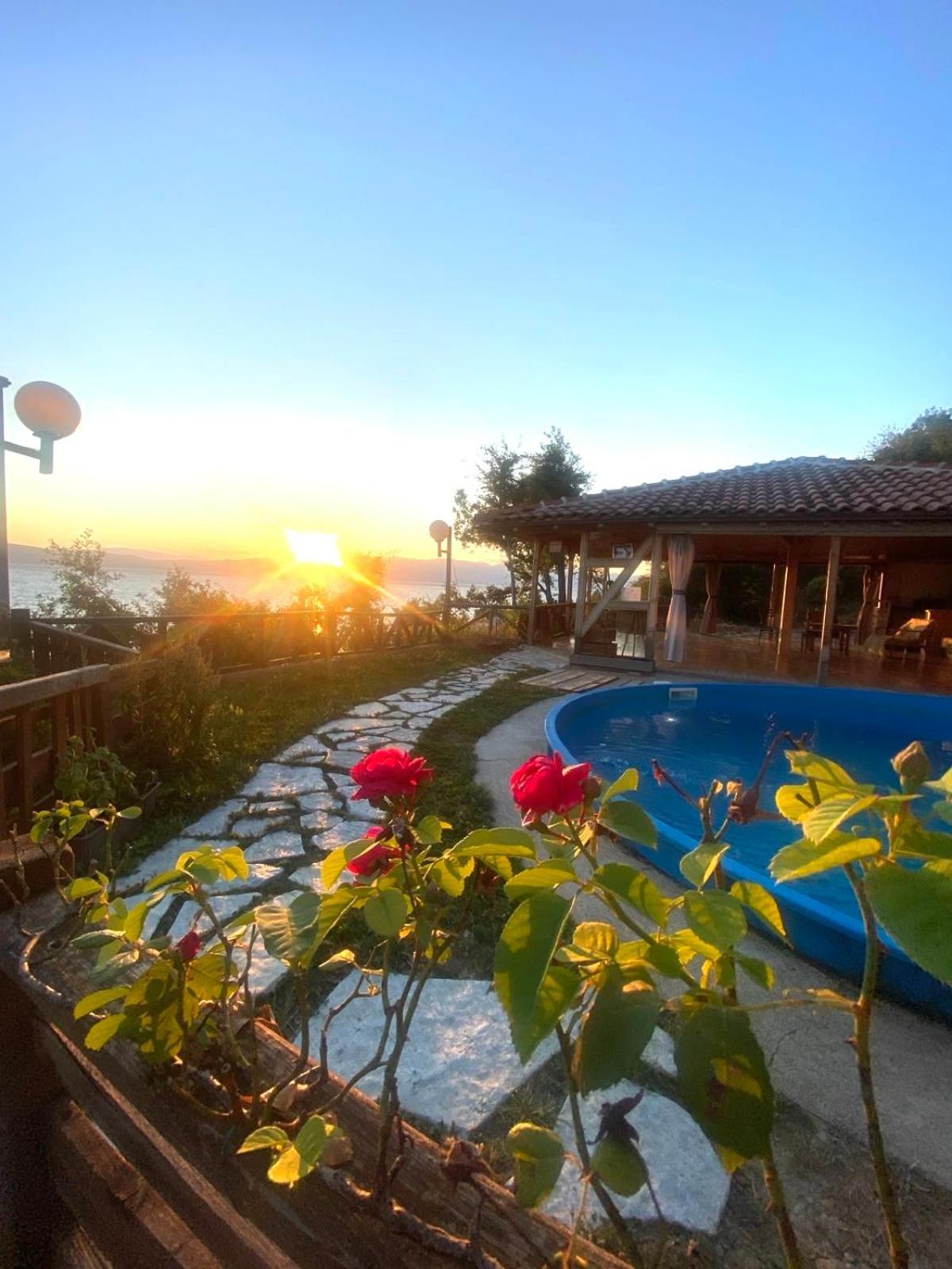 Robinson Sunset Guest House Lagadin Εξωτερικό φωτογραφία